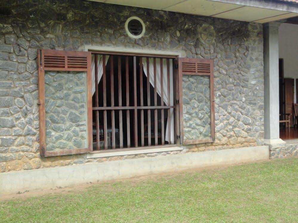 Serendip Stone Bungalow Kundasale Exterior foto